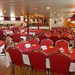 Botel Ms Patria